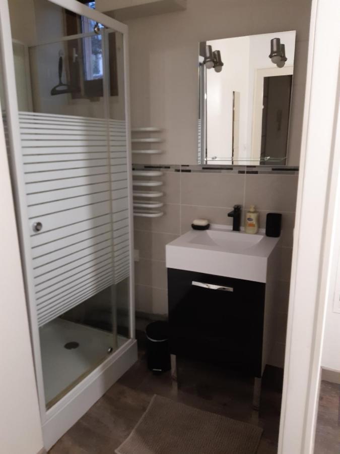Joli Appartement T2 Agglo Troyes Sainte-Savine Eksteriør billede