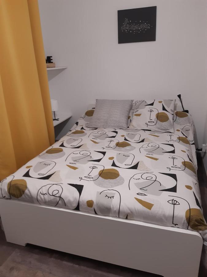 Joli Appartement T2 Agglo Troyes Sainte-Savine Eksteriør billede