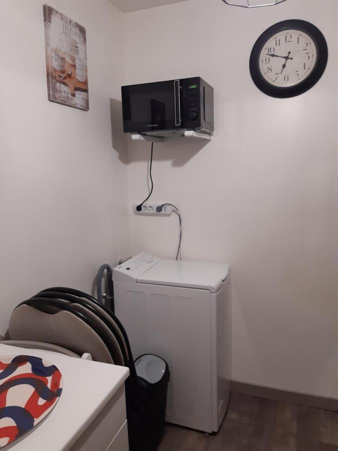 Joli Appartement T2 Agglo Troyes Sainte-Savine Eksteriør billede
